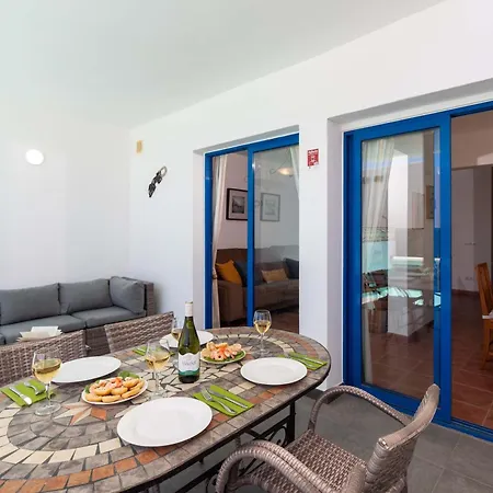 Bella - Sea Views Near Marina Rubicon By Now Ltd