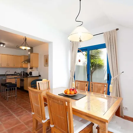 Bella - Sea Views Near Marina Rubicon By Now Ltd Villa Playa Blanca (Lanzarote)