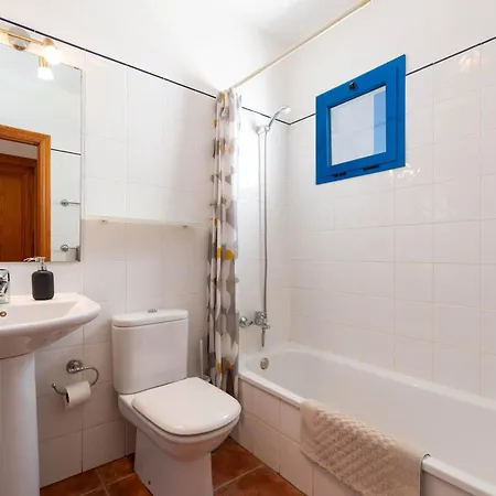 Bella - Sea Views Near Marina Rubicon By Now Ltd Villa *