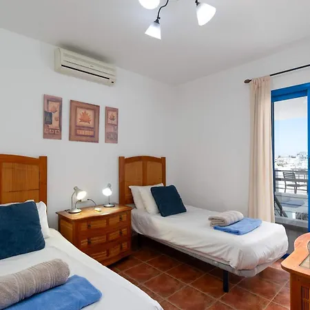 Bella - Sea Views Near Marina Rubicon By Now Ltd Villa *